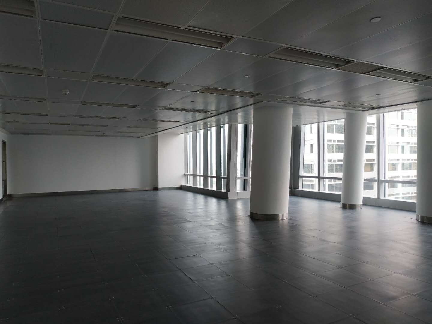 中建大厦世纪大道竹园中建大厦4，6号线，业主直租
