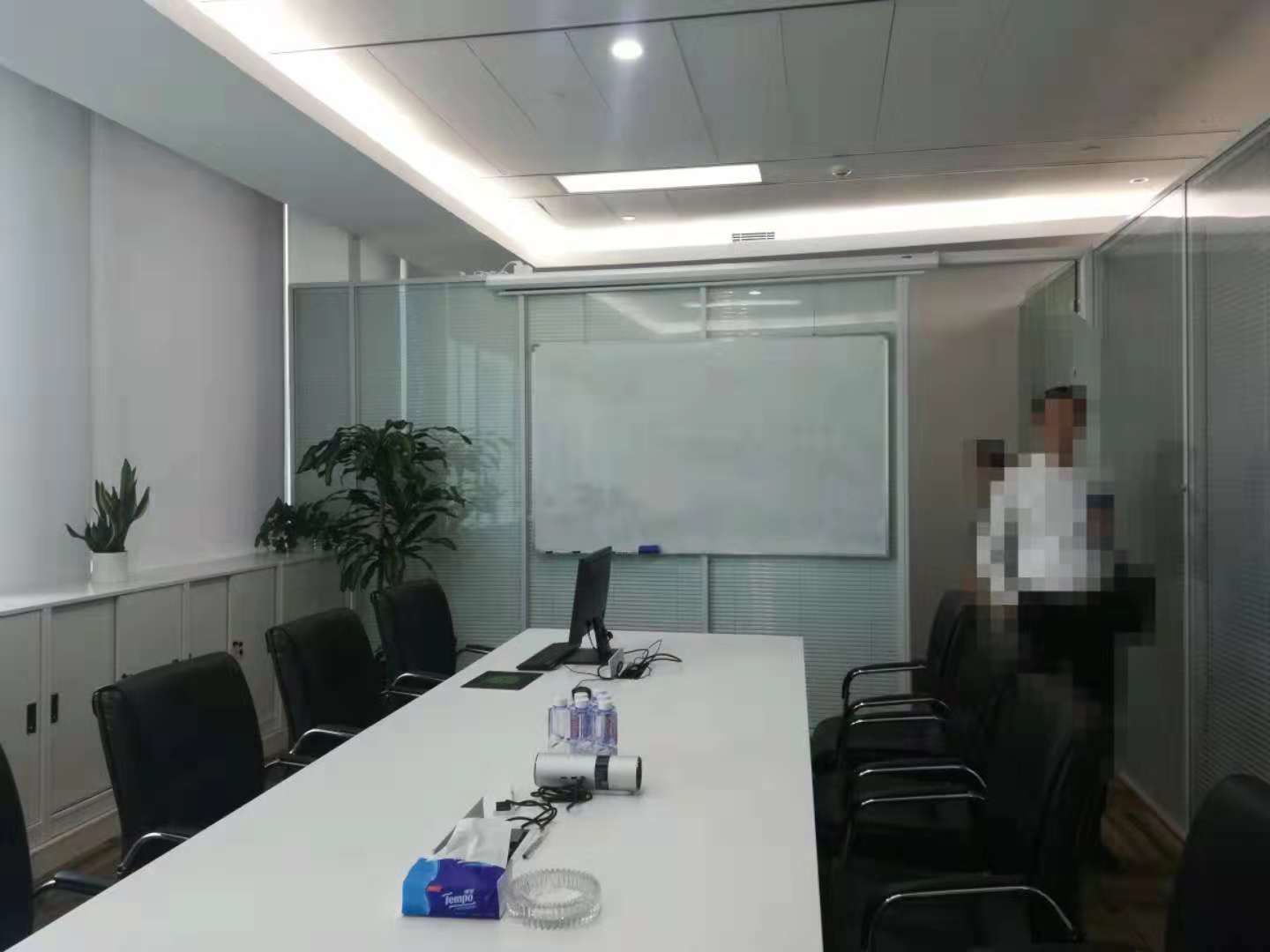 中融碧玉蓝天大厦106平米办公室出租_10.11元/m²/天