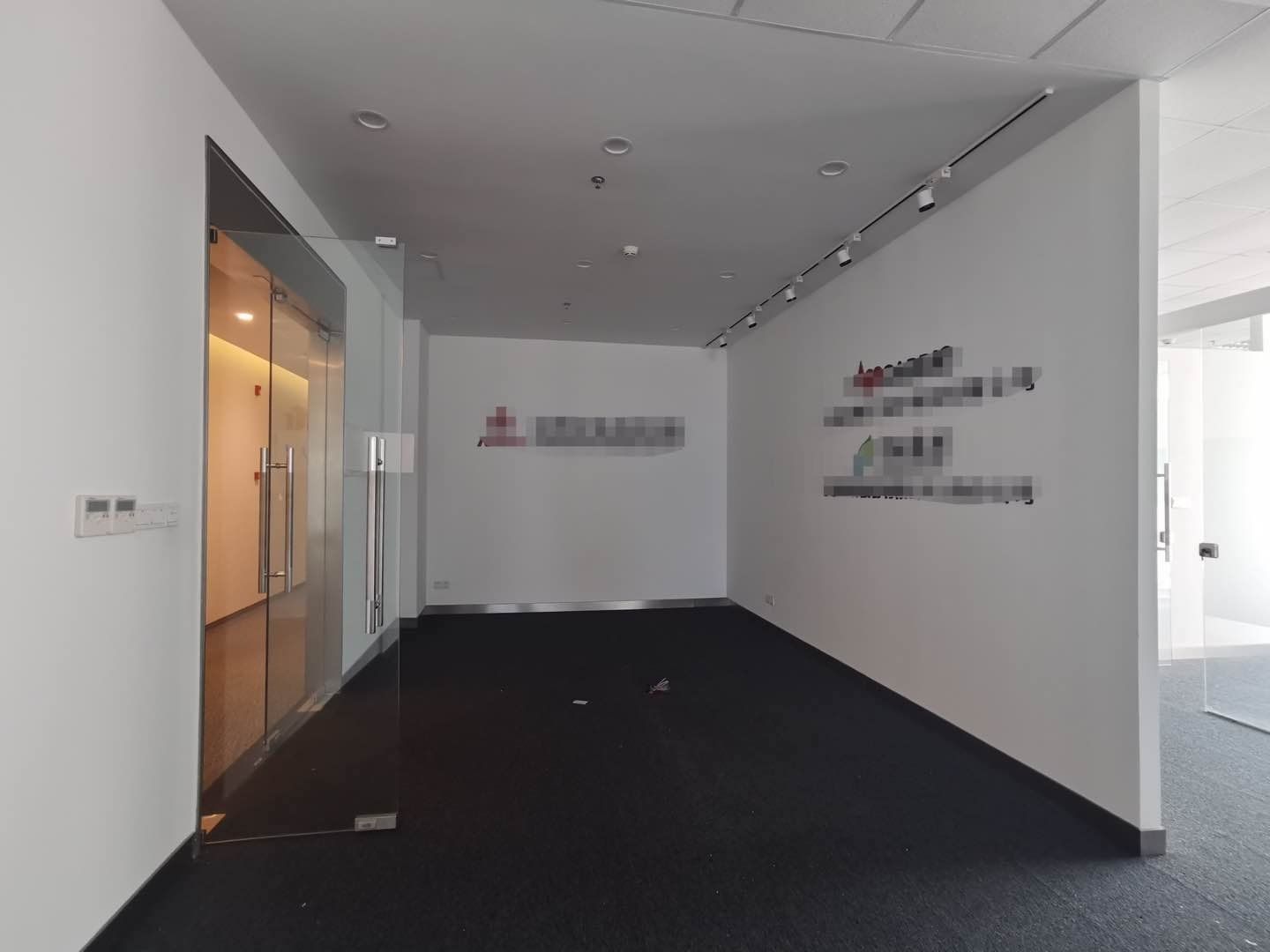 徐汇万科中心330平米办公室出租_4.56元/m²/天