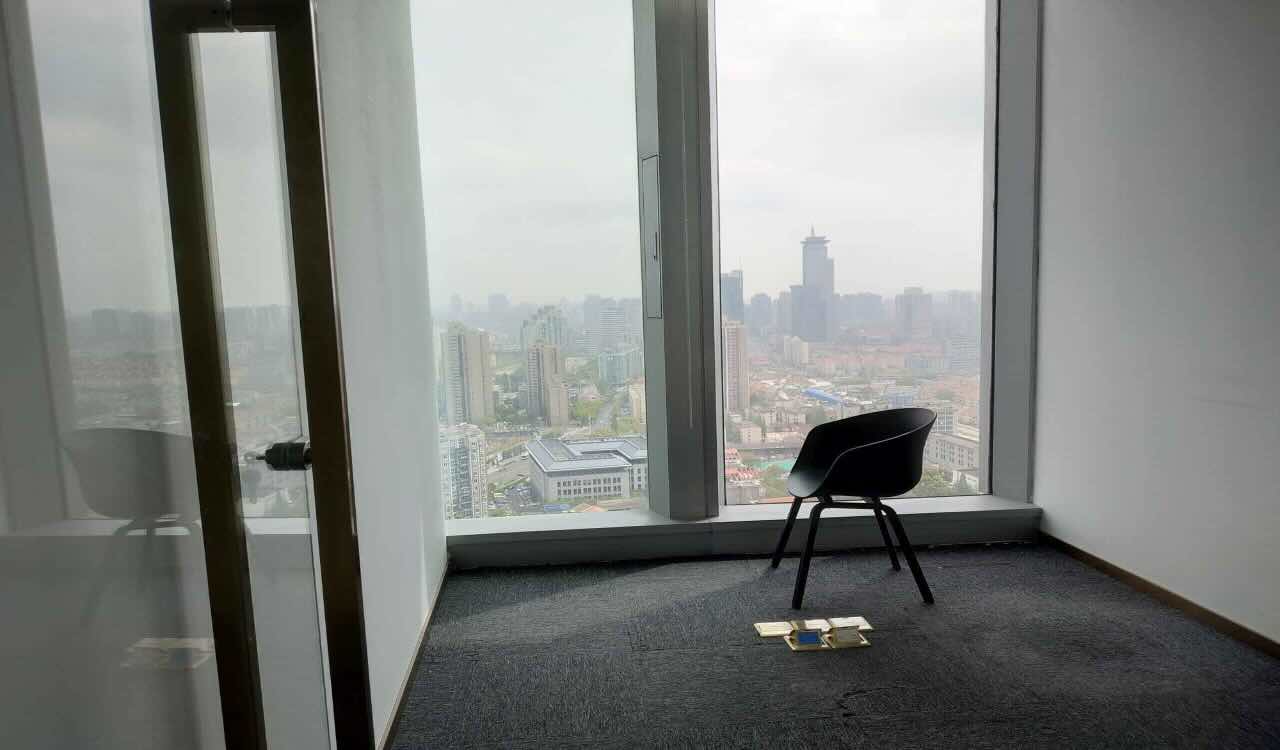 中国人寿金融中心陆家嘴中国人寿金融中心，高区243平精装出租，景观好