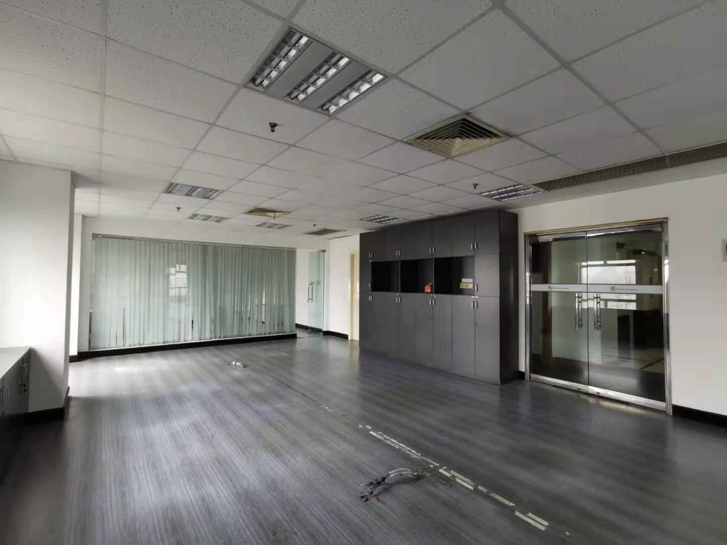 高登金融大厦106平米办公室出租_6.90元/m²/天