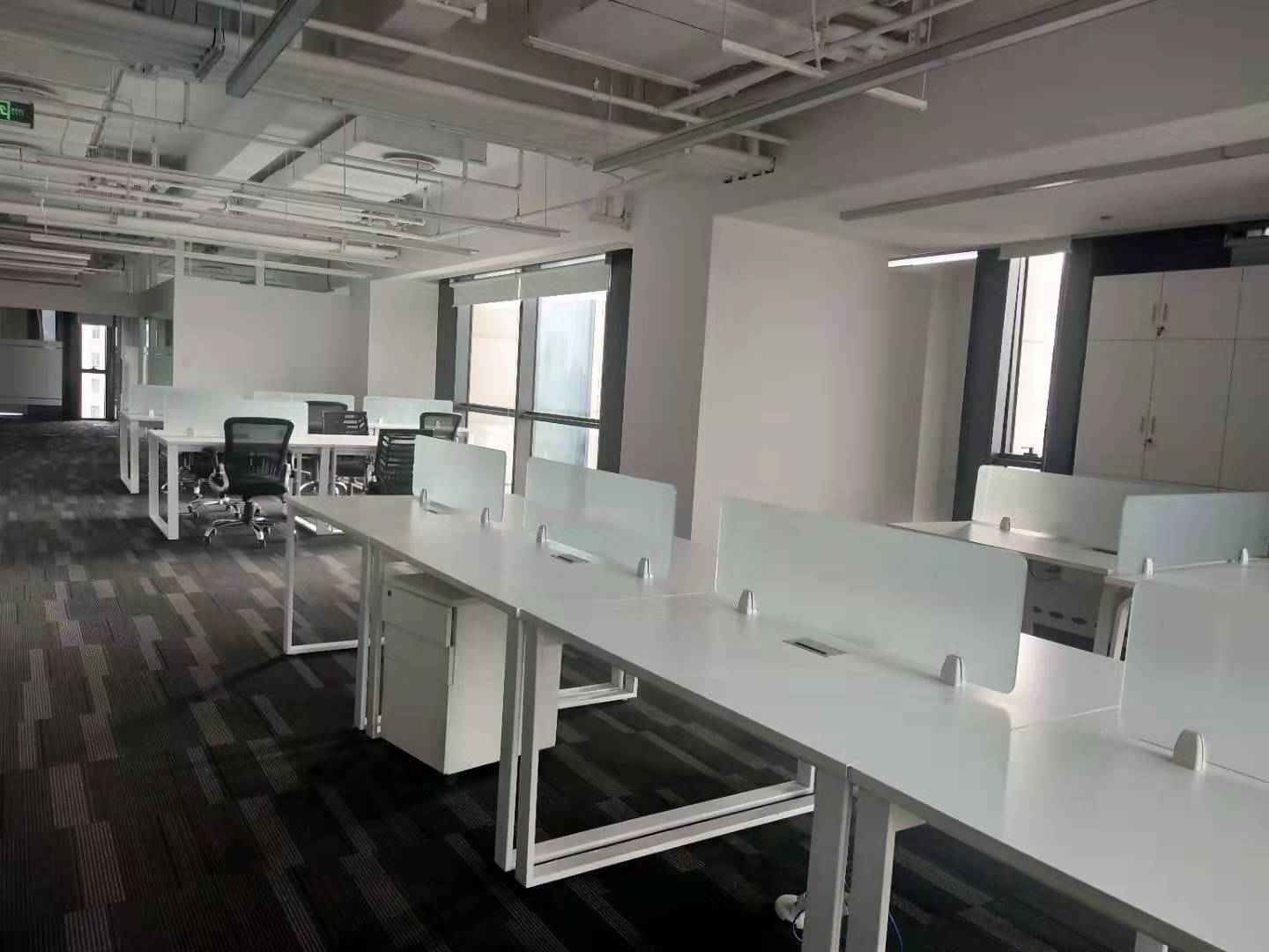 SOHO复兴广场黄浦区新天地　SOHO复兴广场391平　精装修带家具