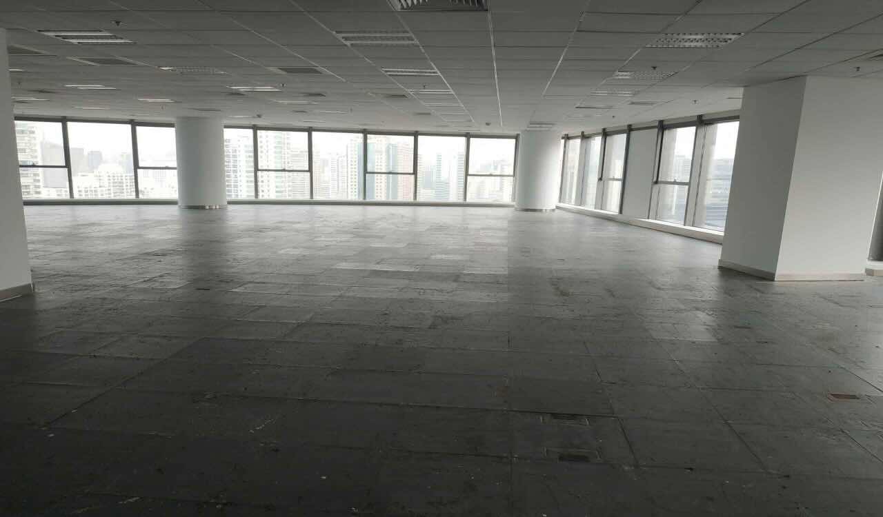 长寿路友力国际586平，简装近地铁