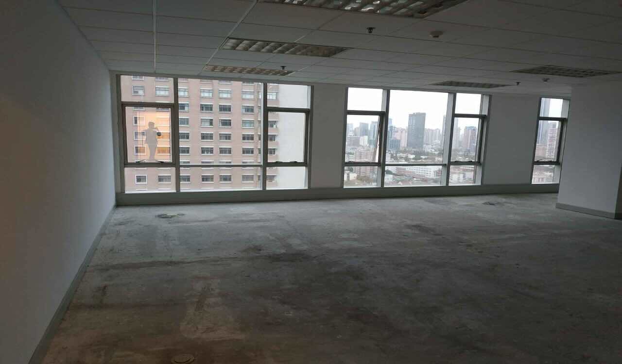 久事复兴大厦淮海路久事复兴193平简装,淮海路地铁上盖,送免租
