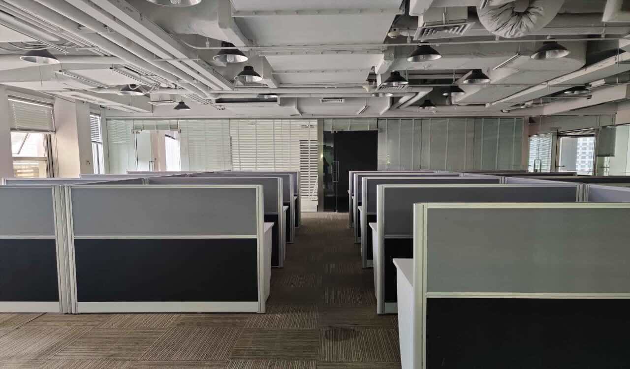 浦发大厦陆家嘴浦发大厦，整层商业面积出租