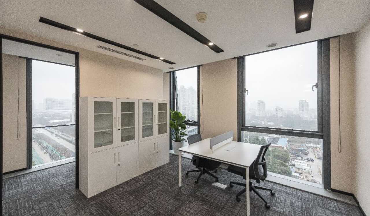 平安财富大厦竹园 平安财富大厦，精装修带家具