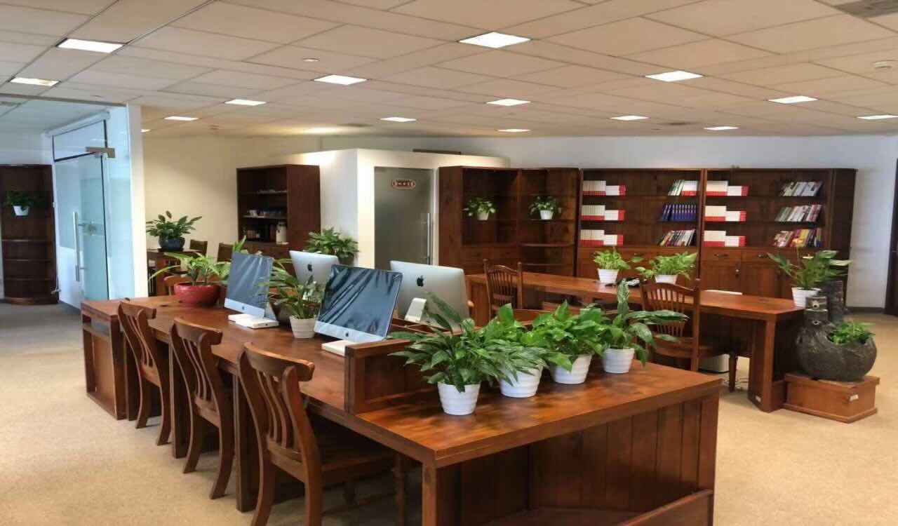 金茂大厦陆家嘴三大神器带装修户型景观好交通方便配套全