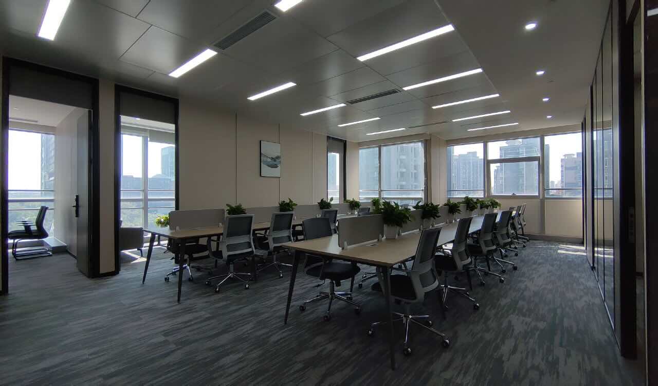 建工大唐国际广场236平米办公室出租_3.55元/m²/天