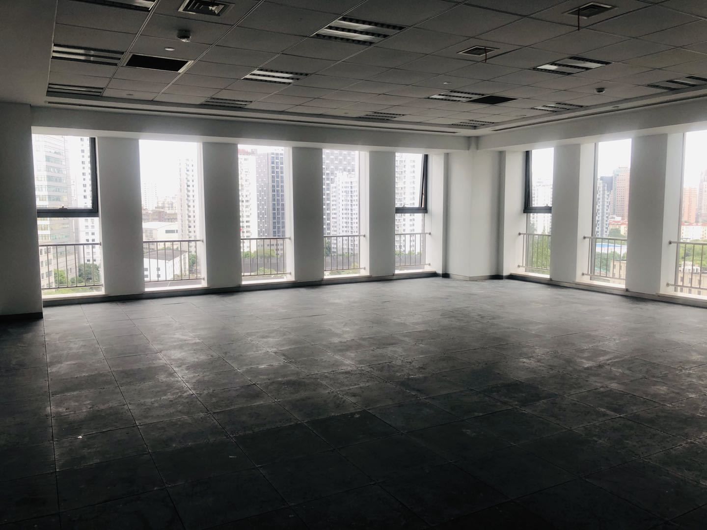 建工汇豪商务广场127平米办公室出租_4.56元/m²/天