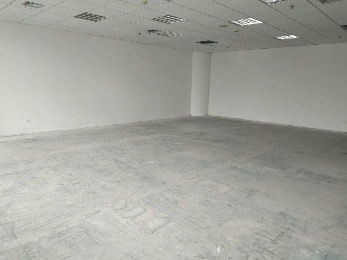 宝华城市晶典大厦宝华城市晶典，视野好小户型出租，交通便利