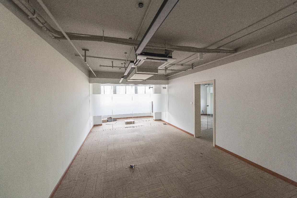 中西大厦159平米办公室出租_4.26元/m²/天