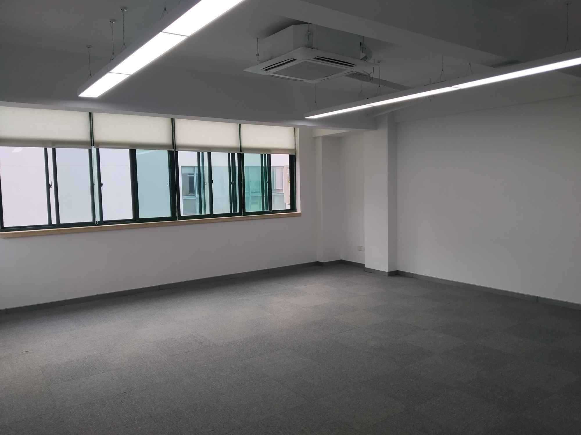 东华大学国家大学科技园东华大学科技园，方型正气，采光好，大通间