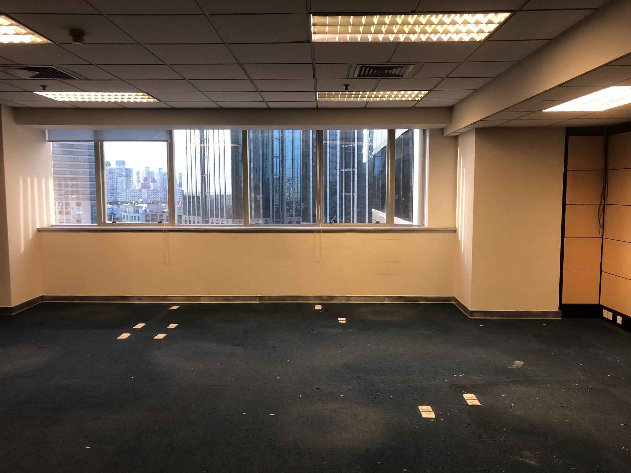 东方国际大厦虹桥开发区，娄山关东方国际大厦