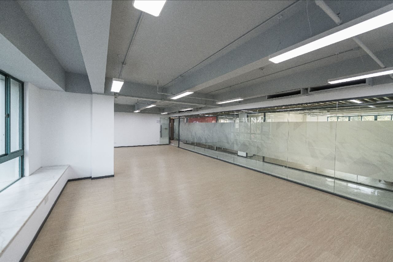 东华大学国家大学科技园158平米办公室出租_4.00元/m²/天