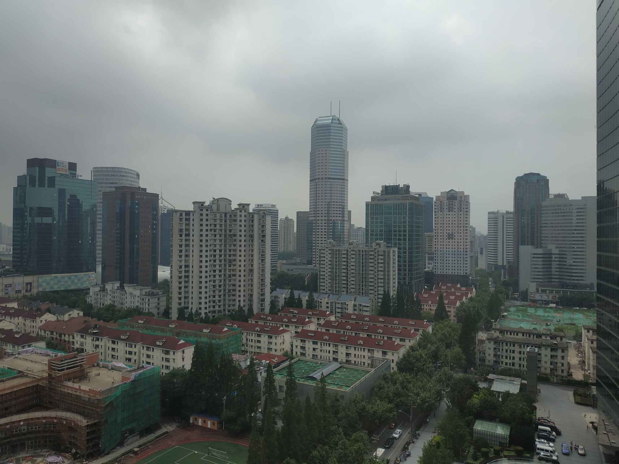 长房国际广场2号线娄山关商圈，国企项目　