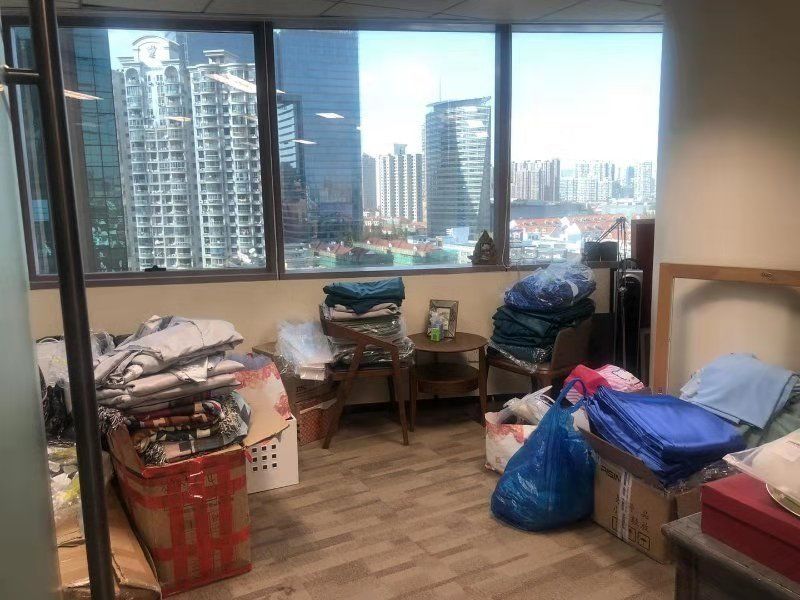 虹桥南丰城2号线娄山关路 SOHO虹桥南丰城精装全配120平 近地铁