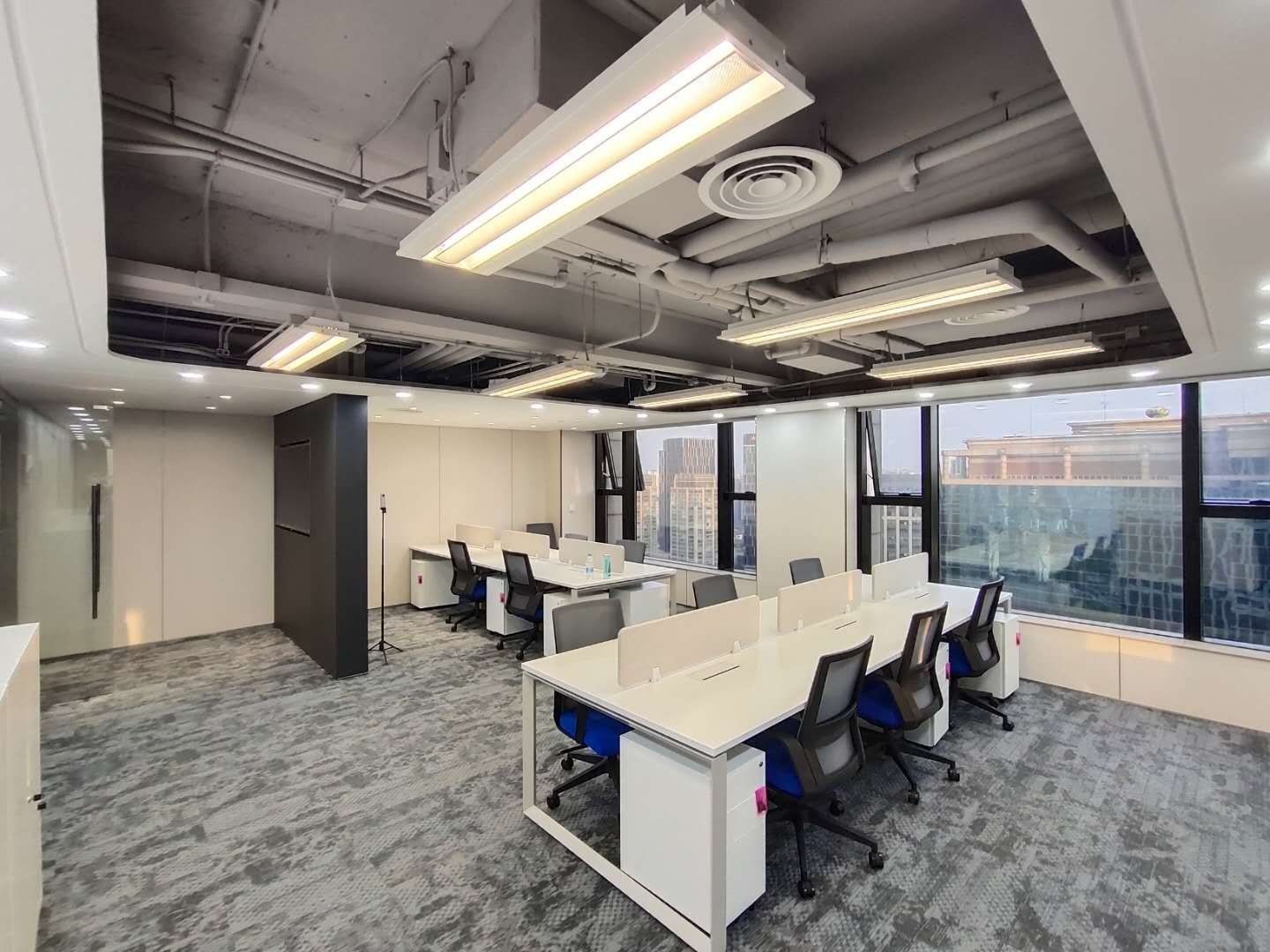 香港新世界大厦（K11)黄浦 香港新世界大厦（K11) 214平米 精装修