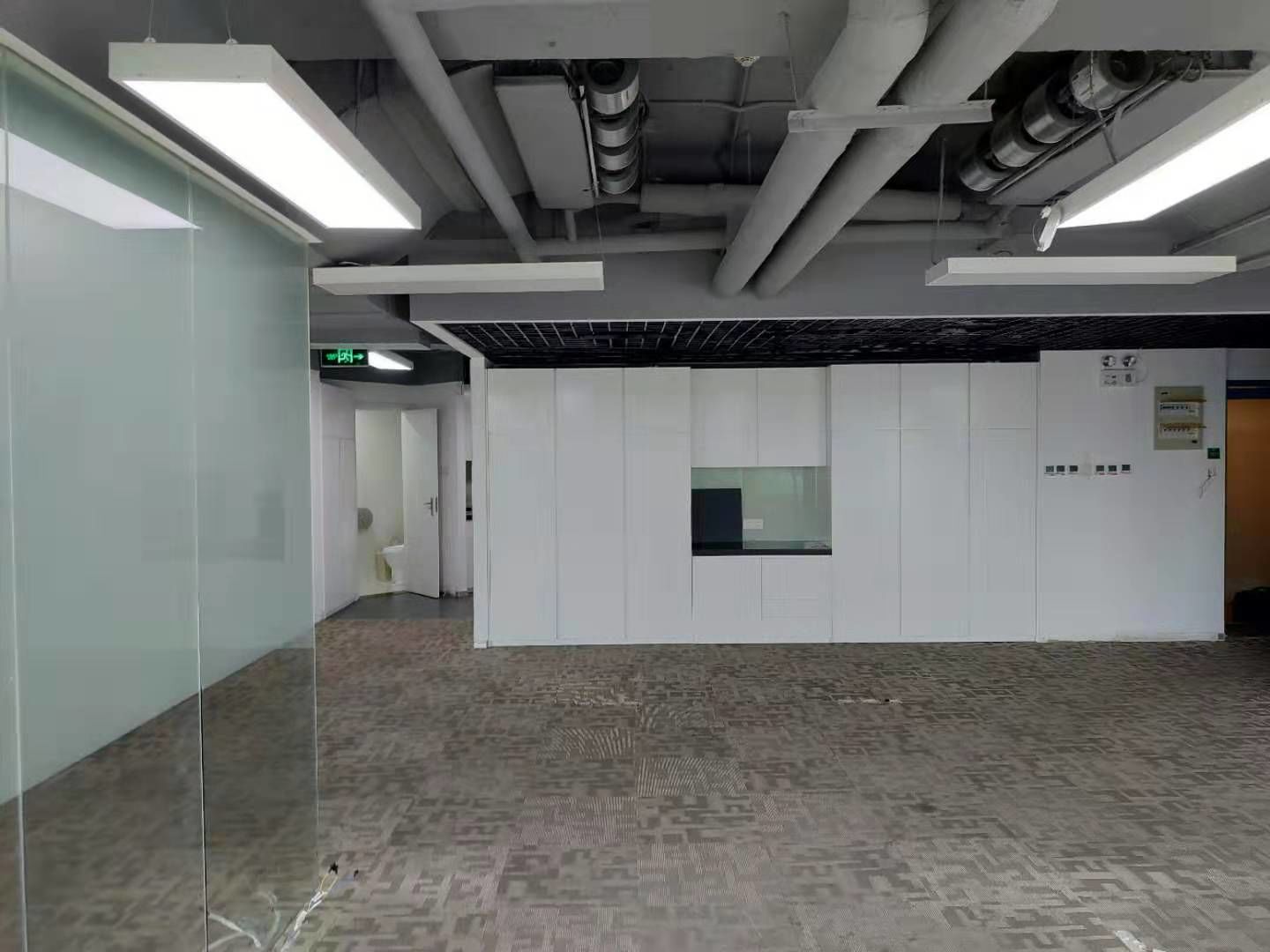 香港广场淮海路香港广场198㎡高区，成熟商圈　