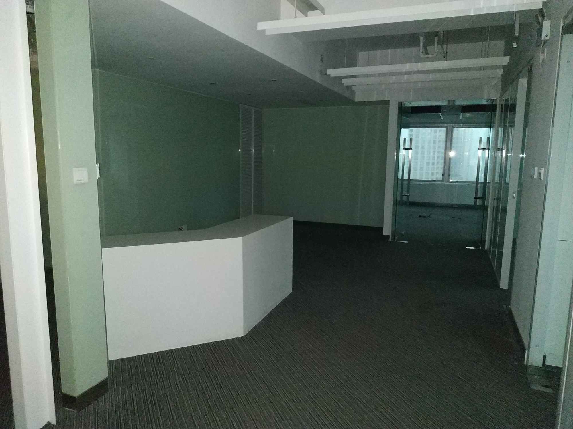香港广场淮海中路商圈 香港广场98平带装修 视野开阔