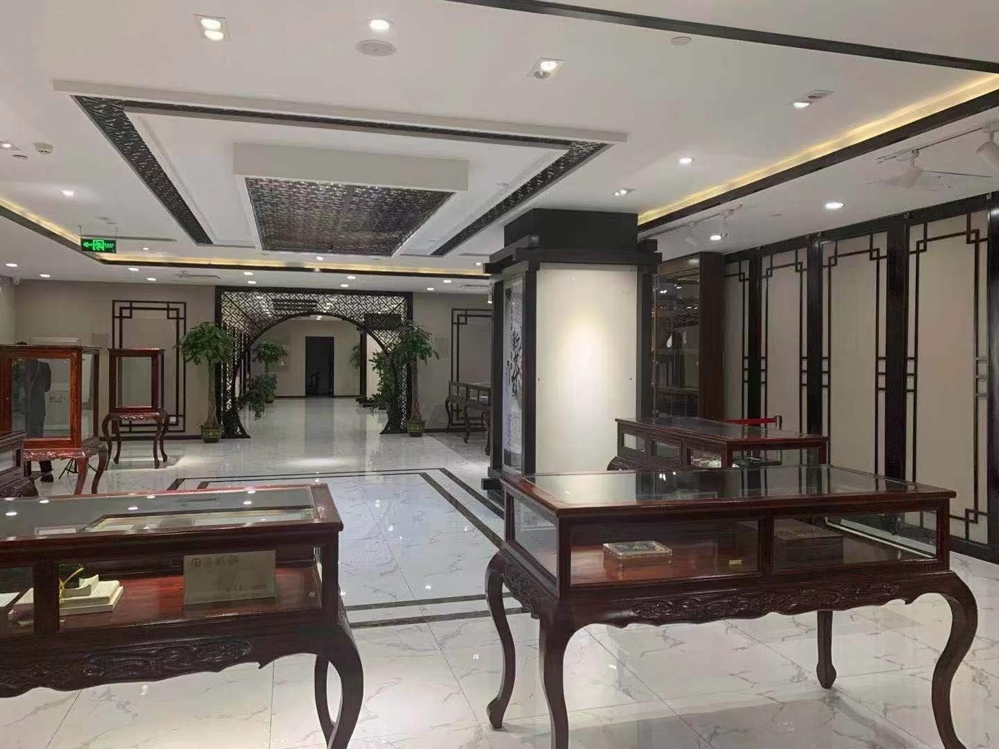 华狮广场中心淮海中路 华狮广场中心 350平米 精装修