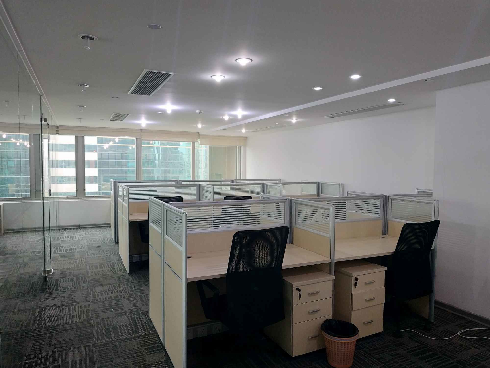 香港广场淮海中路 香港广场 365平 精装修带家具 VR看房