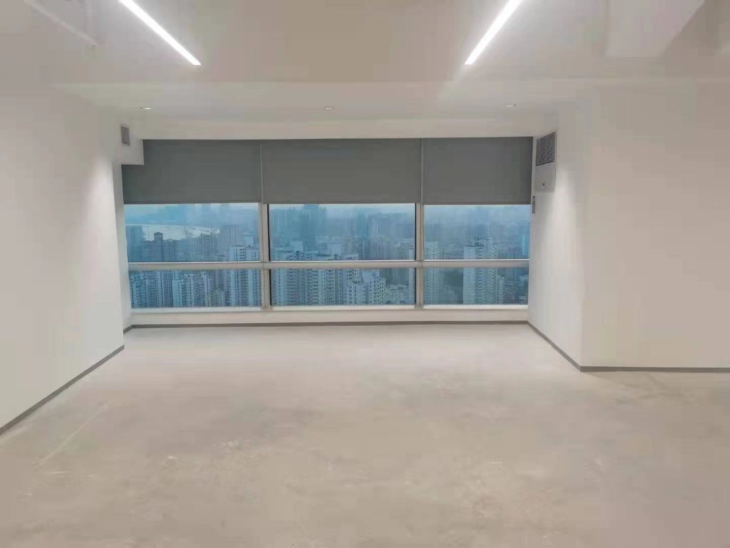 中港汇黄浦长城金融大厦，高区景观，看房方便，房型正气