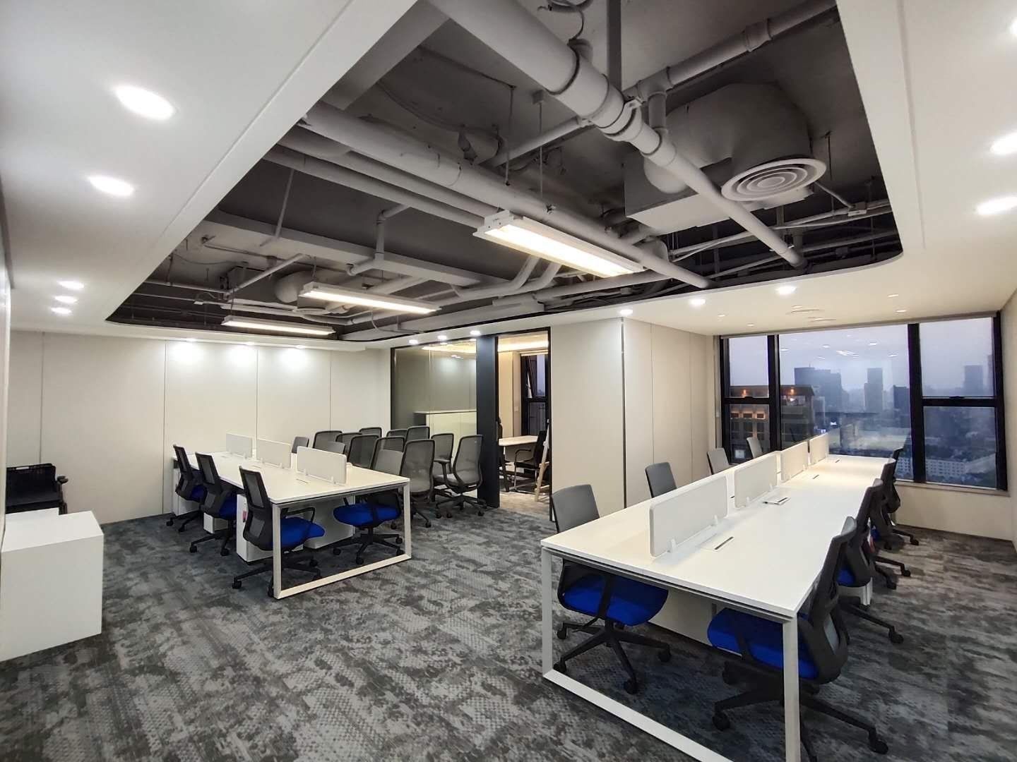 黄浦 香港新世界大厦（K11) 190平米 精装修
