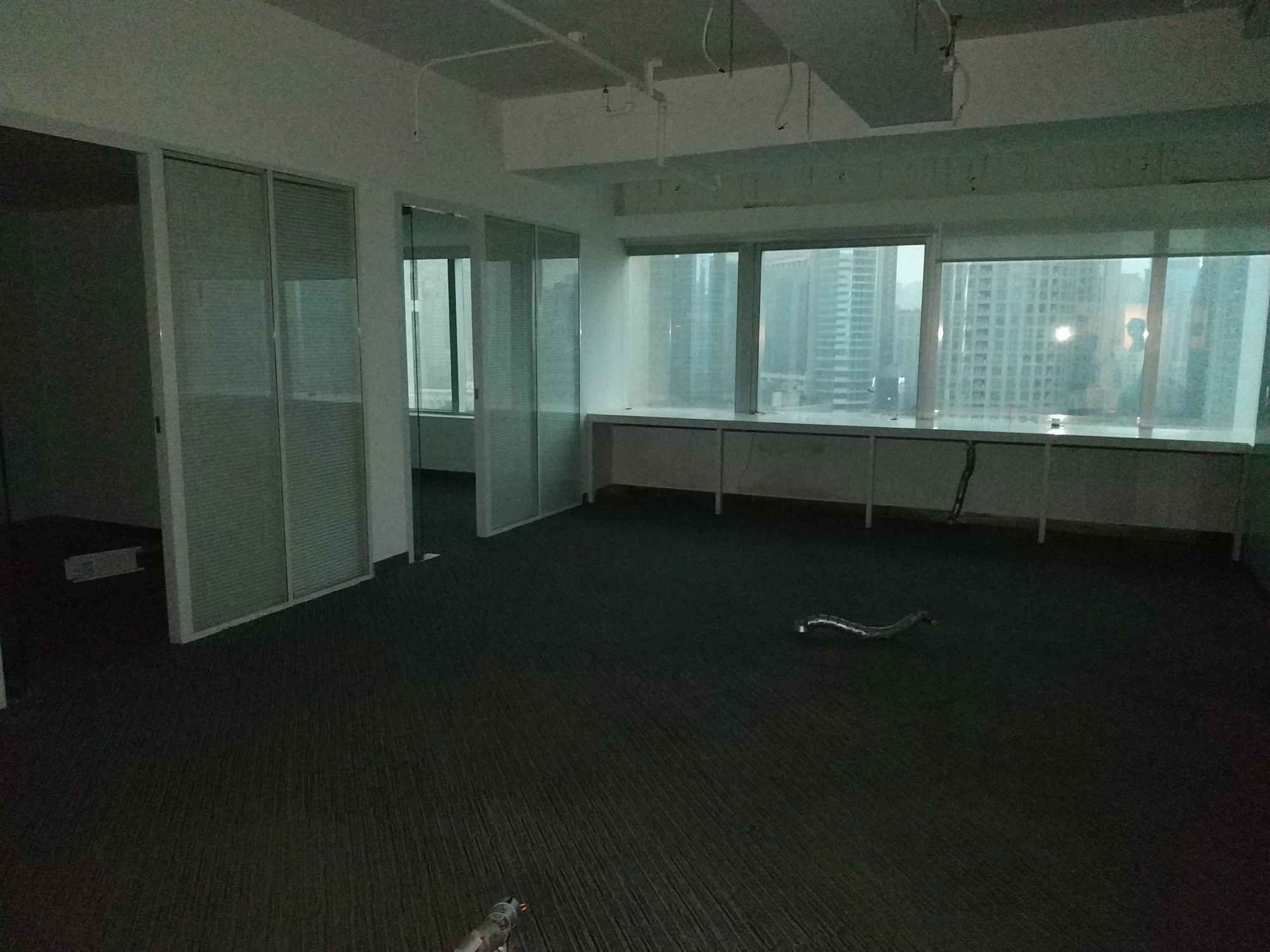 香港广场淮海中路商圈 香港广场98平带装修 视野开阔