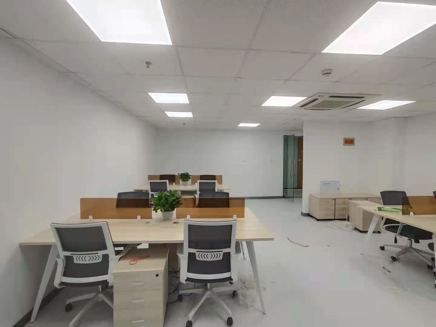 雅州大楼南京东路 雅州大楼 136平米 精装修