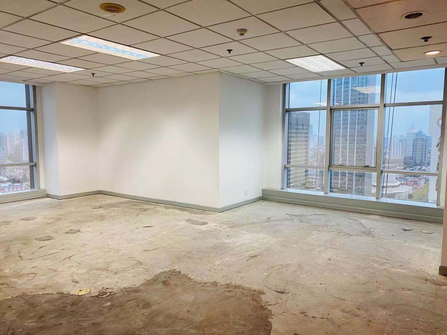 久事复兴大厦陕西南路商圈，久事复兴77平，户型正气，价格可谈　