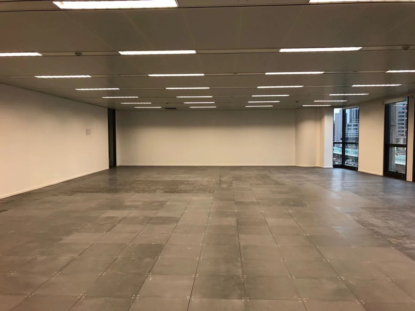 城汇大厦城汇大厦，地铁沿线，新天地商圈，高区视野佳