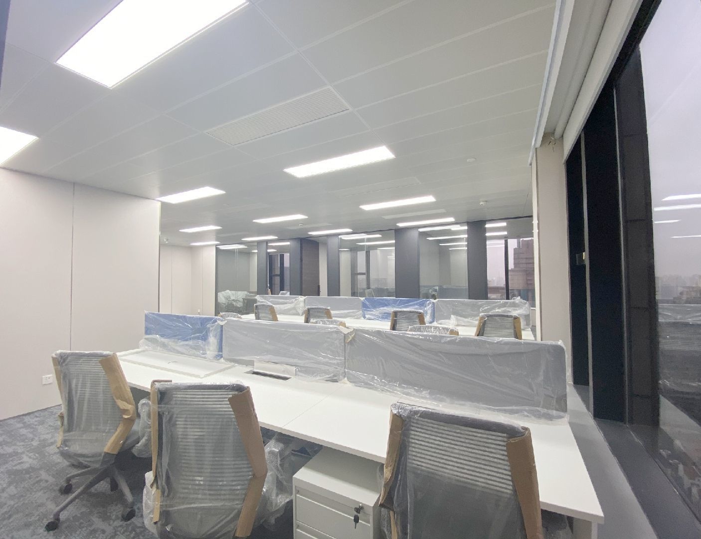 香港新世界大厦（K11)黄浦 香港新世界大厦（K11) 220平米 精装修
