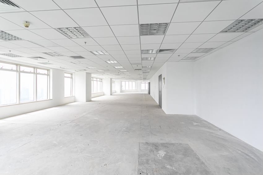 力宝广场黄浦区淮海路中心地段，小面积精装修带家具