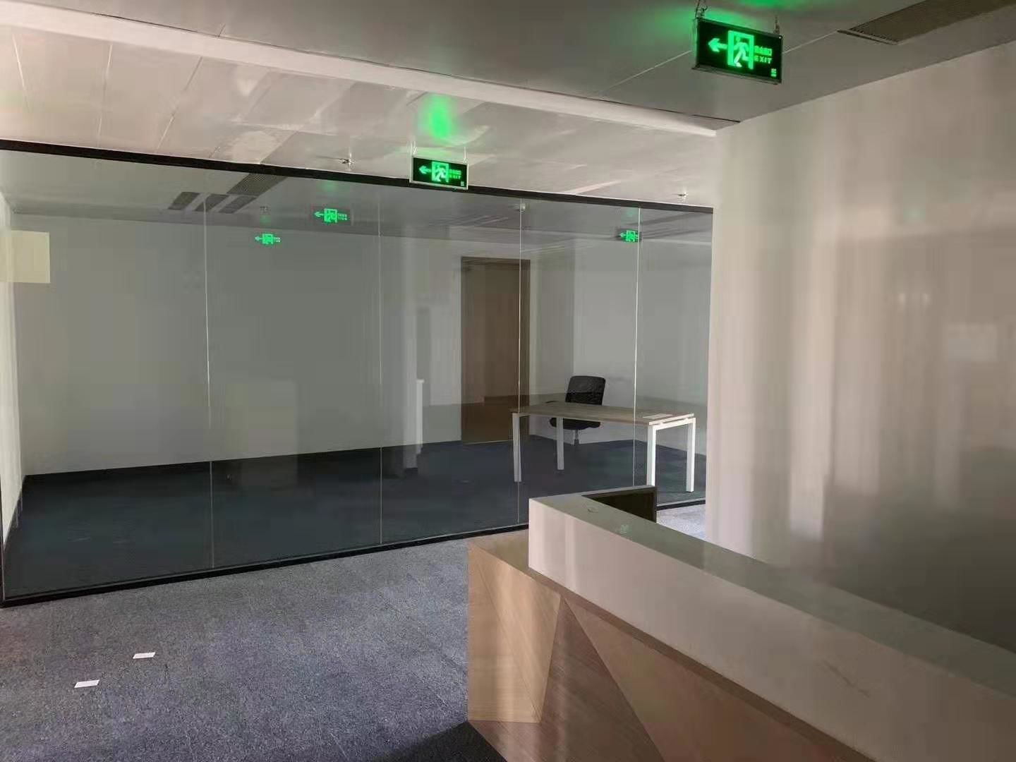 港泰广场黄浦区人民广场商圈，港泰广场202平出租，装修交付