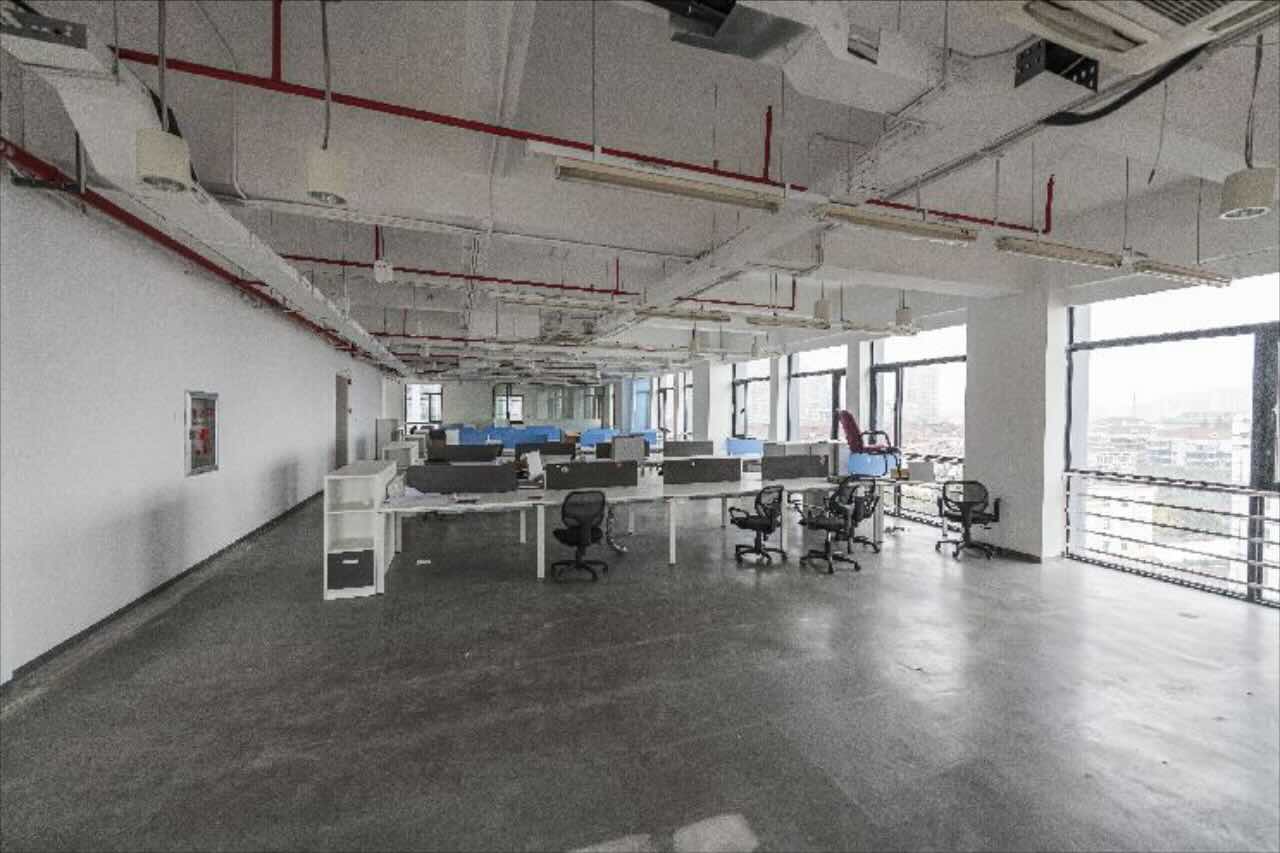 徐汇 天华信息科技园 885平米 中等装修