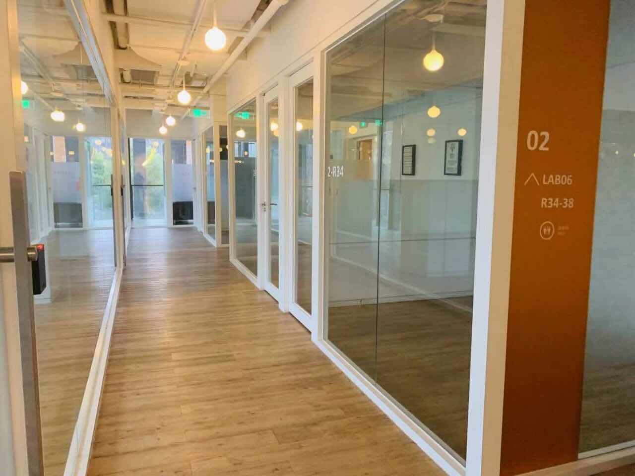 SOHO复兴广场黄浦 SOHO复兴广场 415平米 简装修