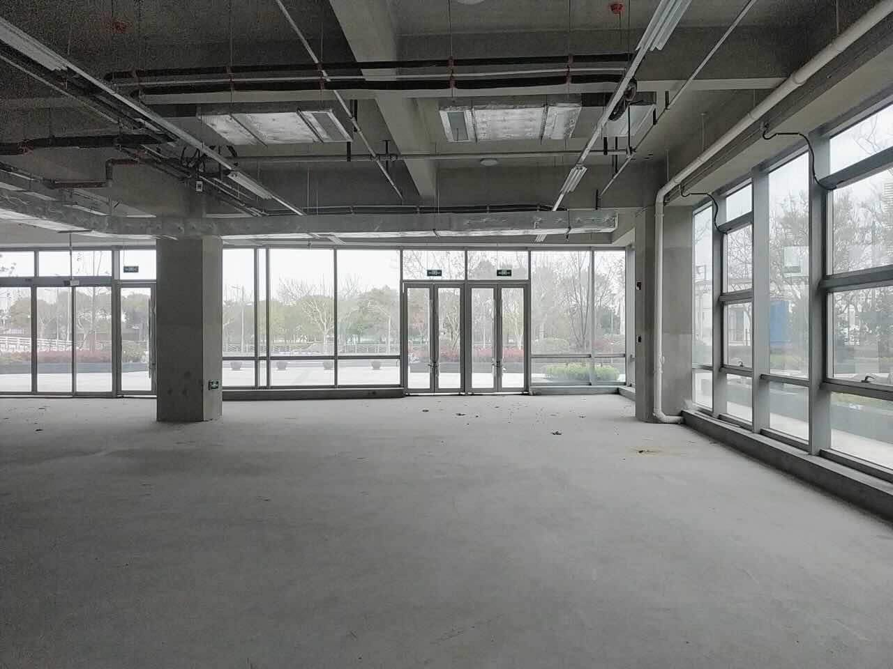 百汇园全江景写字楼徐汇 百汇园全江景写字楼 300平米 简装修