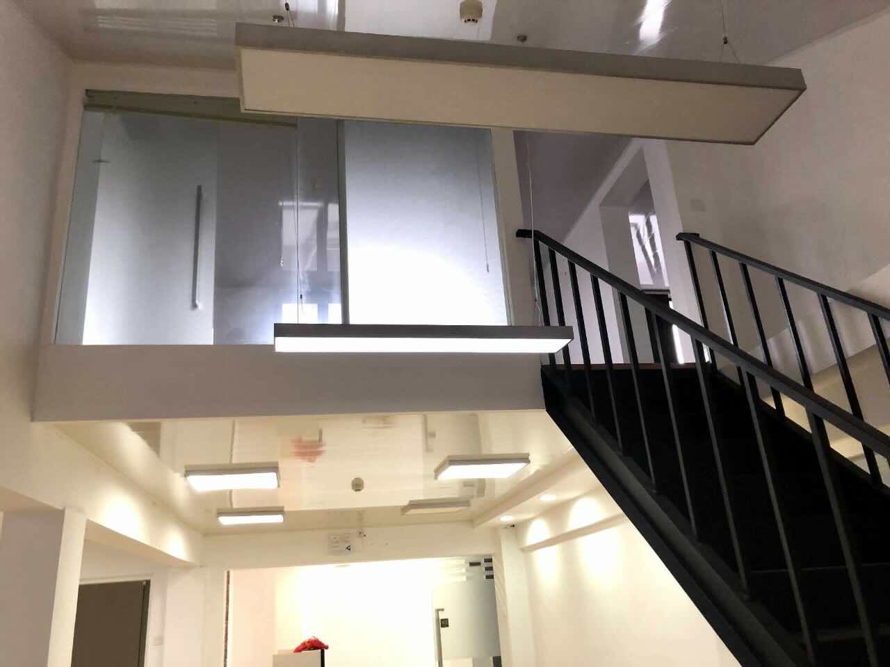 万街303徐汇 万街303 234平米 中等装修
