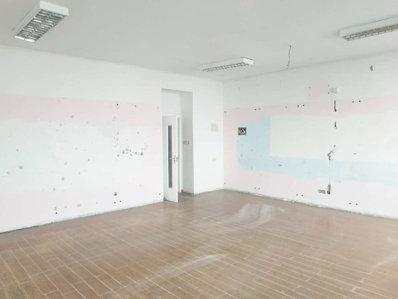 杰初智园（徐汇文化影视创意园）徐汇 杰初智园（徐汇文化影视创意园） 35平米 毛坯