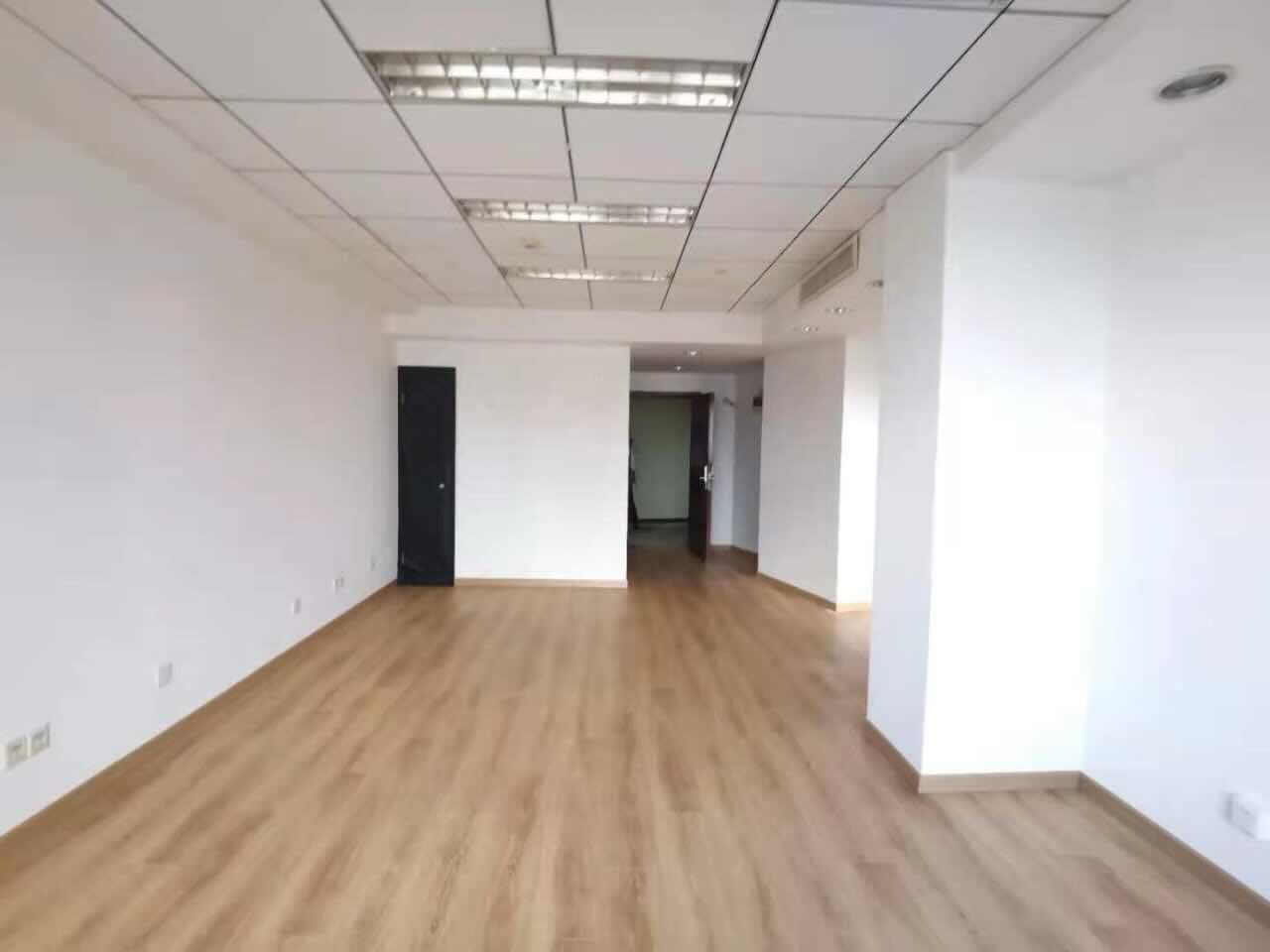 徐汇 嘉汇国际广场 63平米 简装修