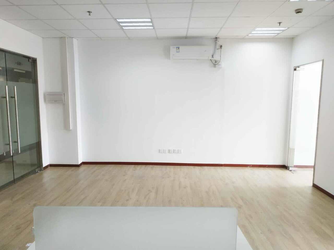 万街303徐汇 万街303 120平米 豪华装修