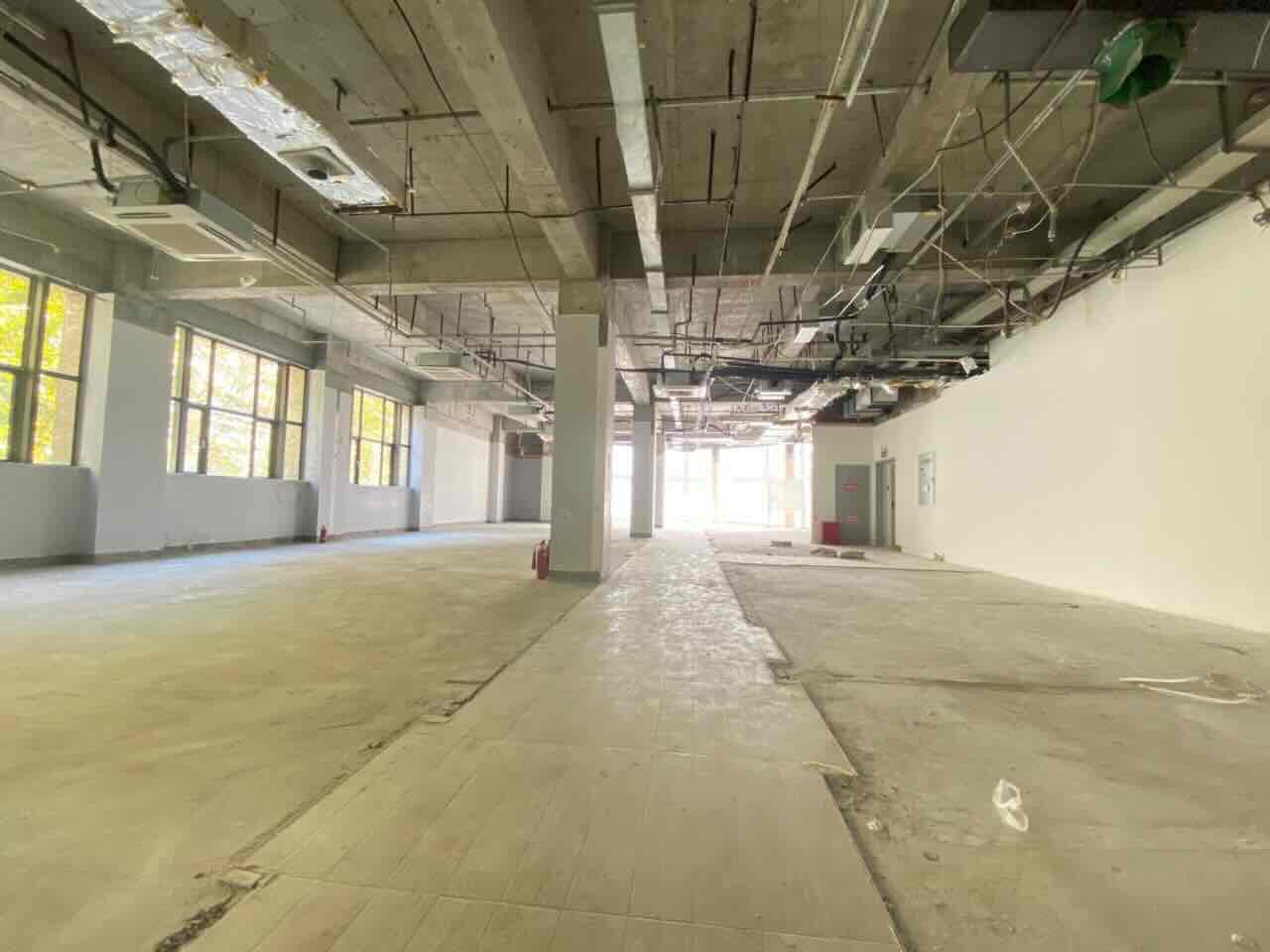 巴黎时韵徐汇 巴黎时韵 825平米 毛坯