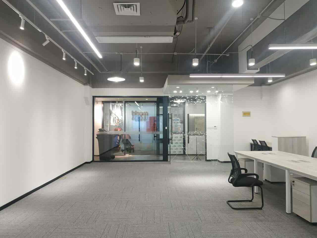 德必徐家汇WE（大地大楼）徐汇 德必徐家汇WE（大地大楼） 125平米 精装修