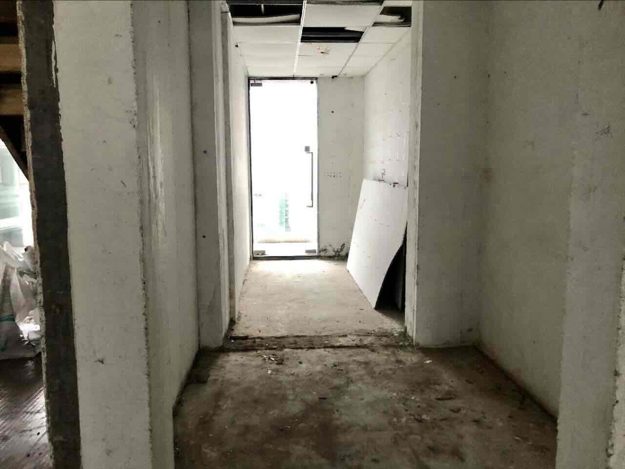 万街303徐汇 万街303 120平米 简装修