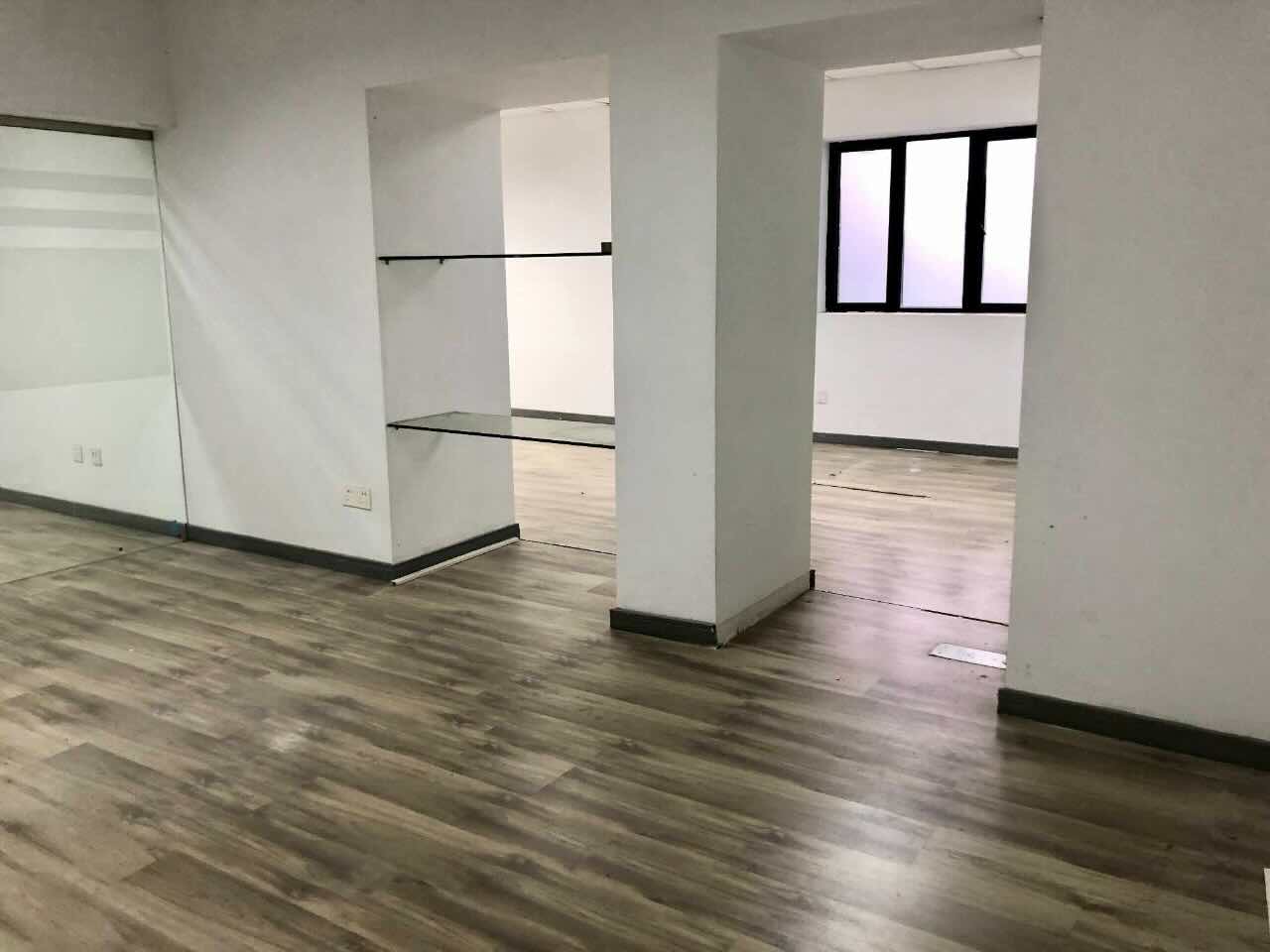 万街303徐汇 万街303 108平米 简装修