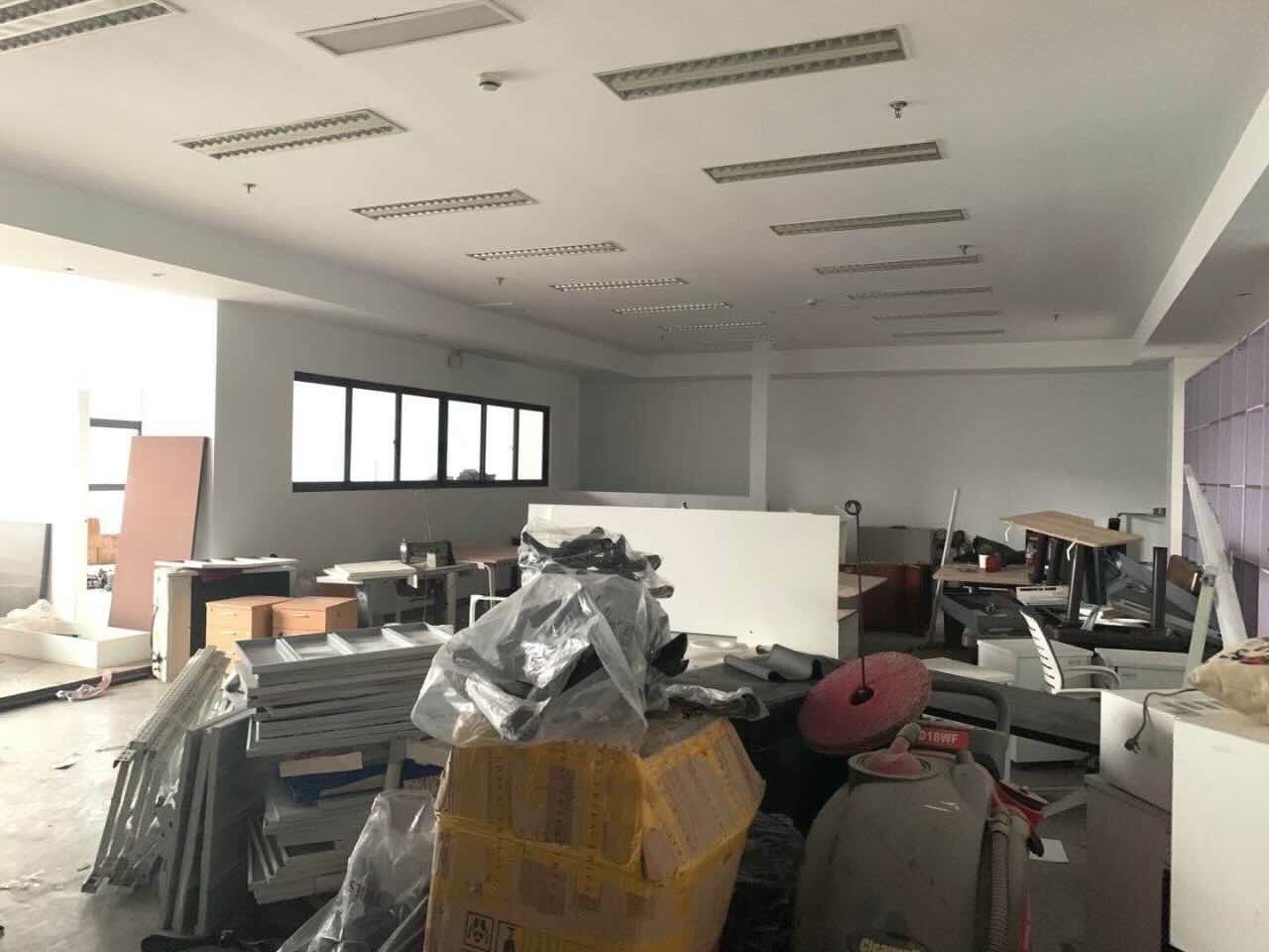 S569上海服装数字化创意园徐汇 S569上海服装数字化创意园 356平米 中等装修
