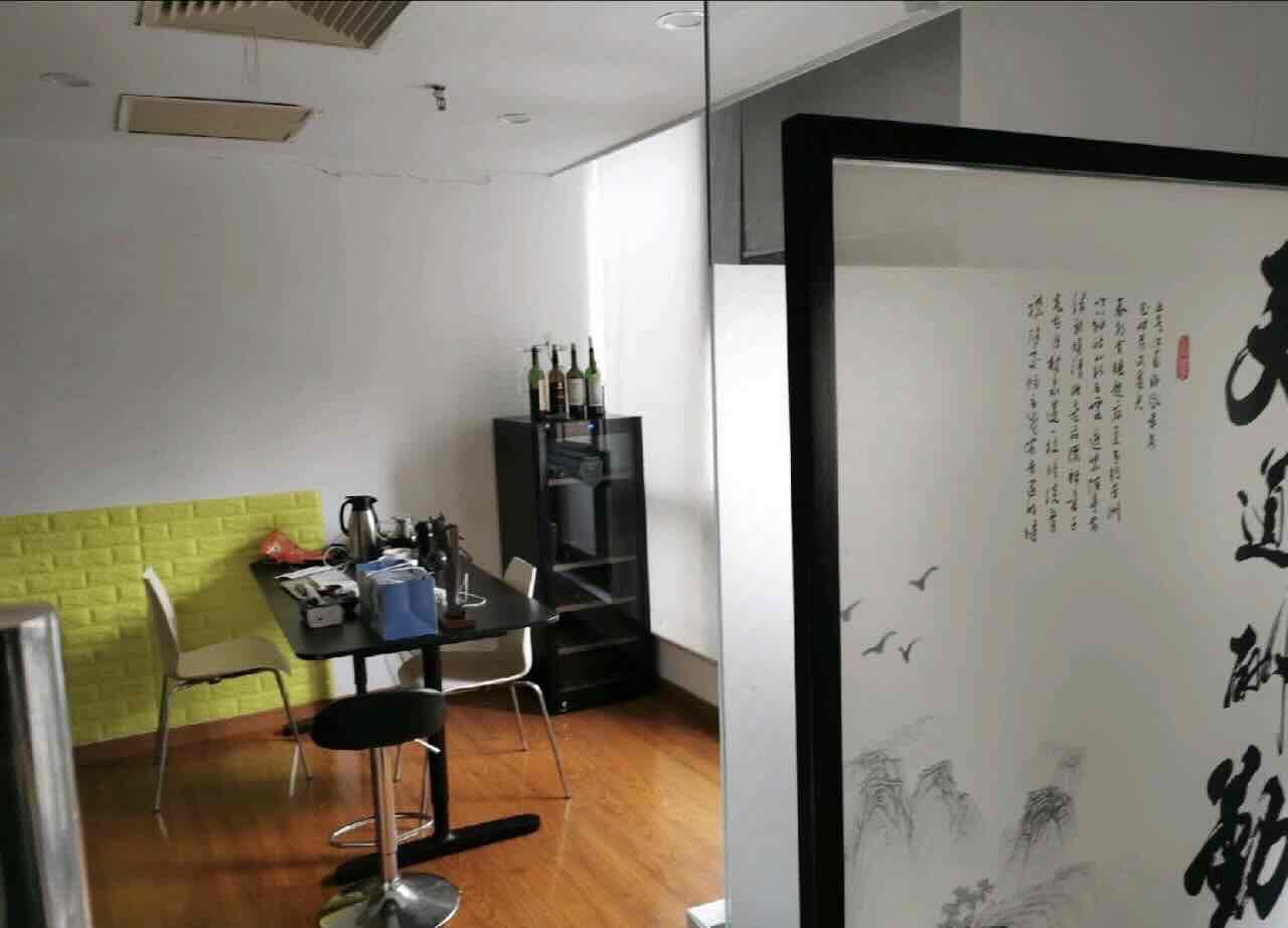 亚太企业大楼徐汇 亚太企业大楼 218平米 精装修