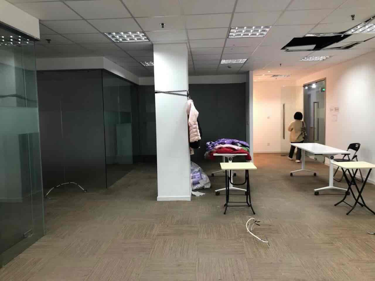 尚秀商务楼徐汇 尚秀商务楼 178平米 简装修