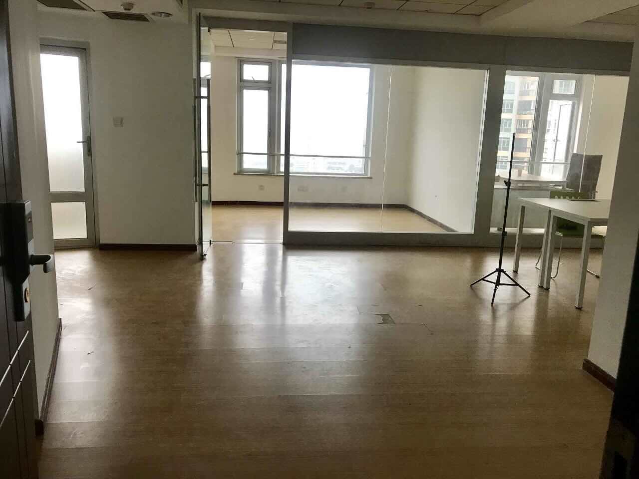 嘉汇国际广场徐汇 嘉汇国际广场 63平米 中等装修