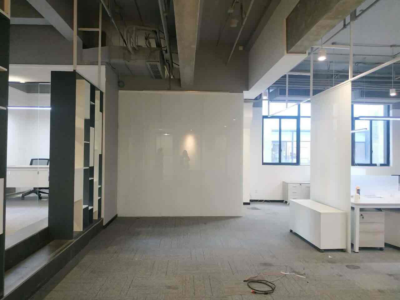 德必徐家汇WE（大地大楼）徐汇 德必徐家汇WE（大地大楼） 232平米 精装修
